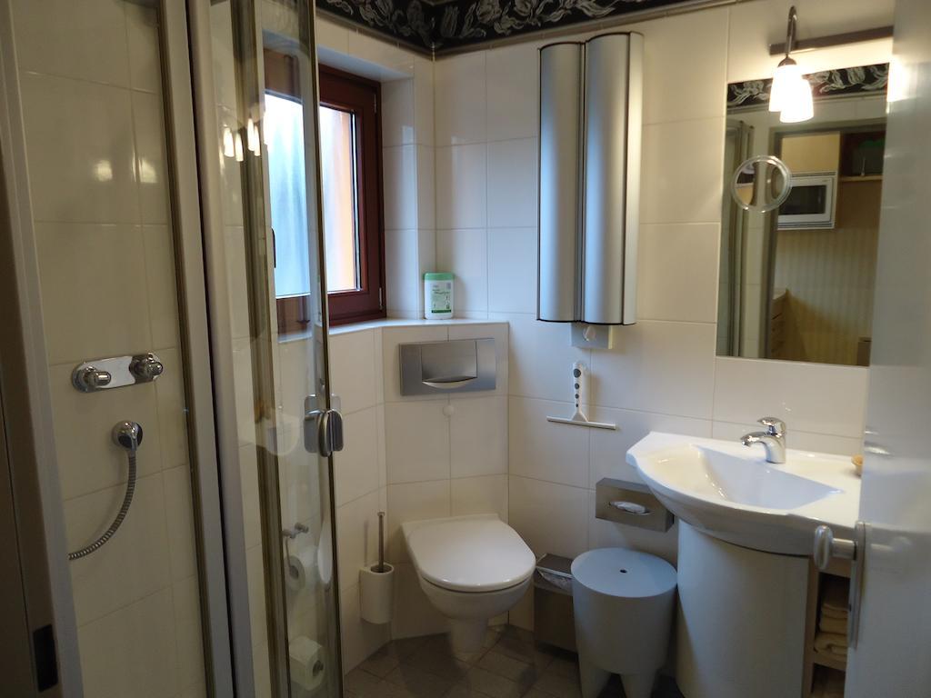 Air Boardinghouse Tulip Stockum, Zu Fuss - 3 Minuten Zur Messe Düsseldorf Pokój zdjęcie