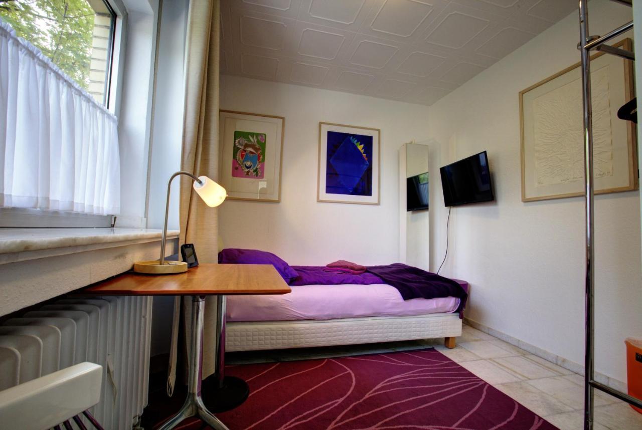 Air Boardinghouse Tulip Stockum, Zu Fuss - 3 Minuten Zur Messe Düsseldorf Zewnętrze zdjęcie
